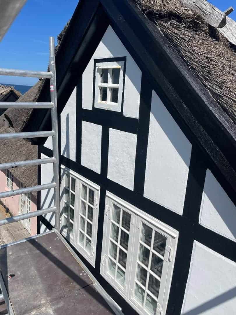 Renovering Tisvildeleje — gavl med havudsigt